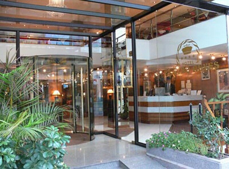 Hotel Cuatro Reyes Buenos Aires Exterior foto